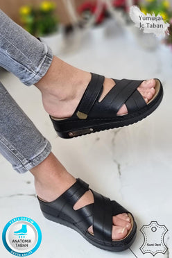 Budi Kadın Şık Konforlu Günlük Terlik Anatomik Ortopedik Taban Suni Deri Anne Dışarı Ev Terliği