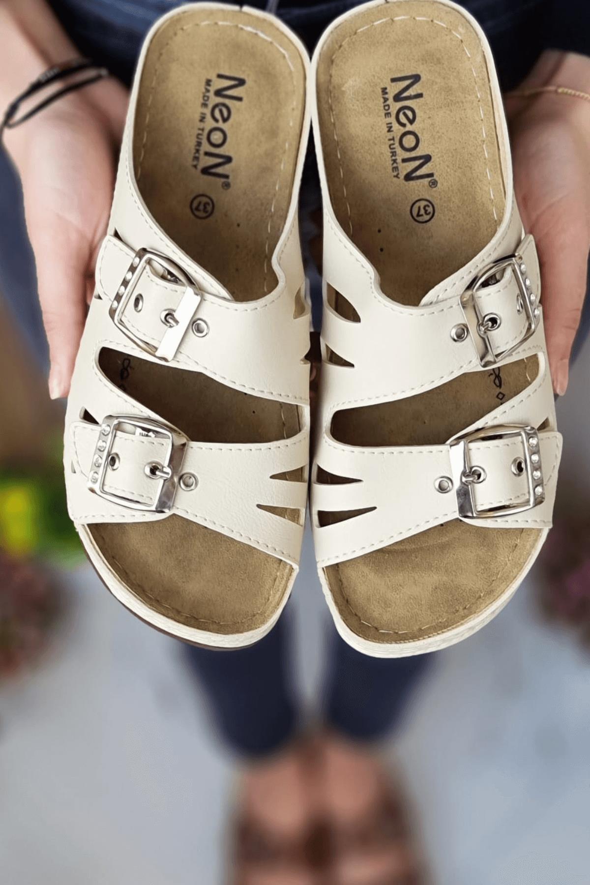 Darma Kadın Günlük Terlik Çift Bant Taşlı Tokalı Ortopedik Taban Anne Dışarı &amp; Ev İçi Terliği