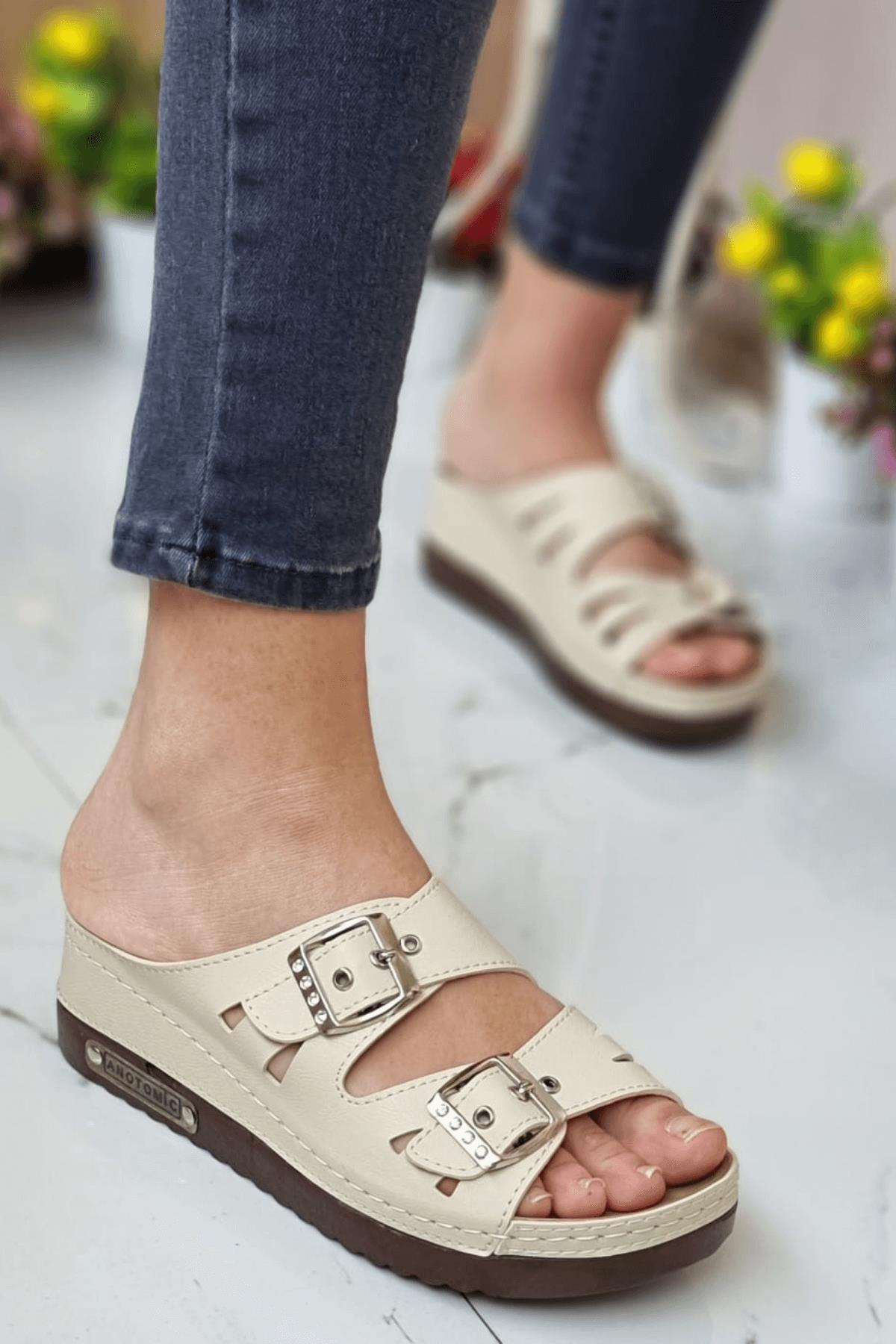 Darma Kadın Günlük Terlik Çift Bant Taşlı Tokalı Ortopedik Taban Anne Dışarı &amp; Ev İçi Terliği