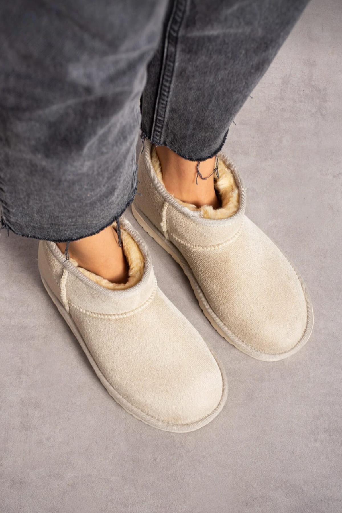 Kadın Mini Süet Içi Tüylü Yüksek İnce Taban Kışlık Bot & Bootie