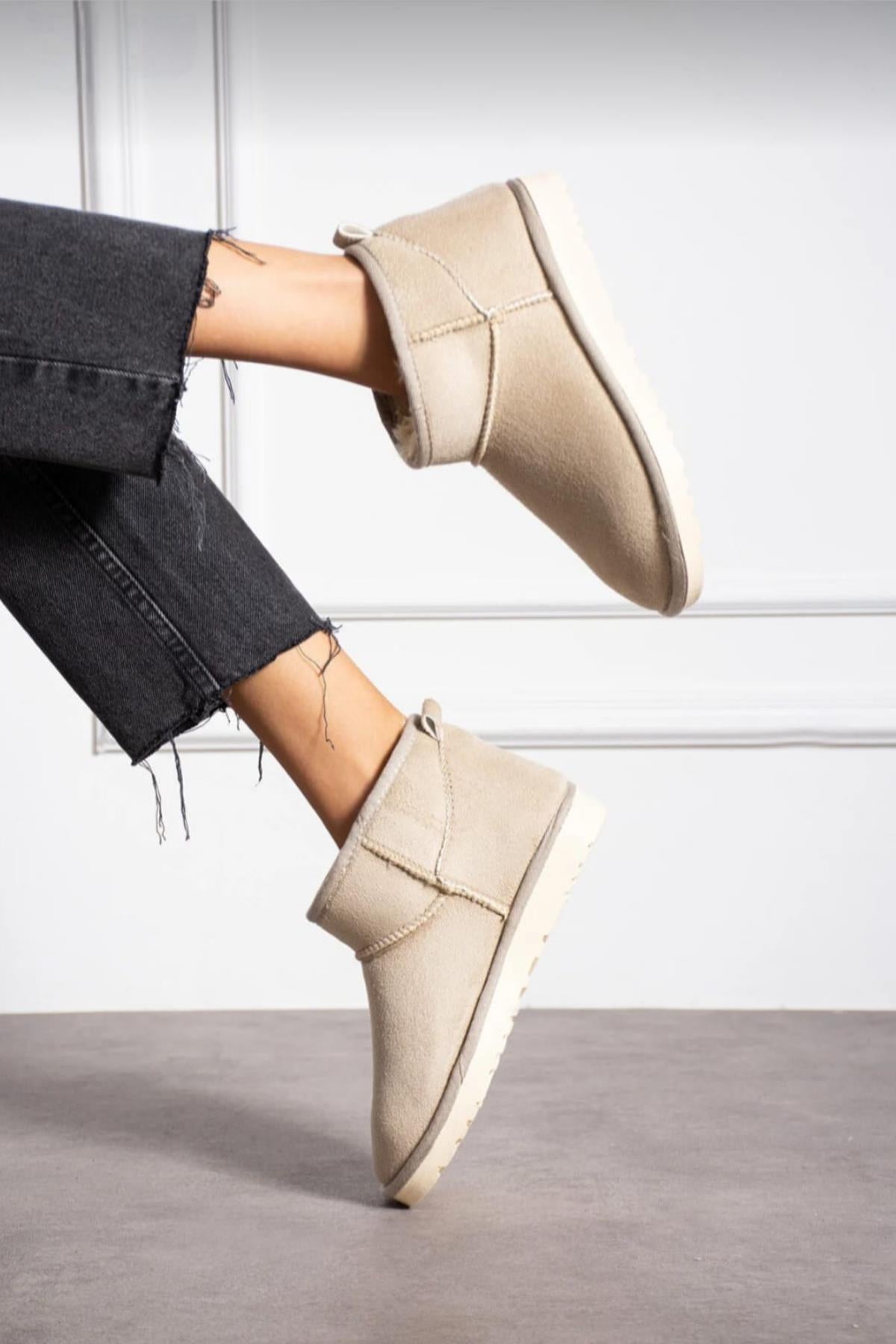 Kadın Süet Içi Kürklü Yünlü Kalın Tabanlı Kışlık Bilekte Kısa Ug Bot & Bootie