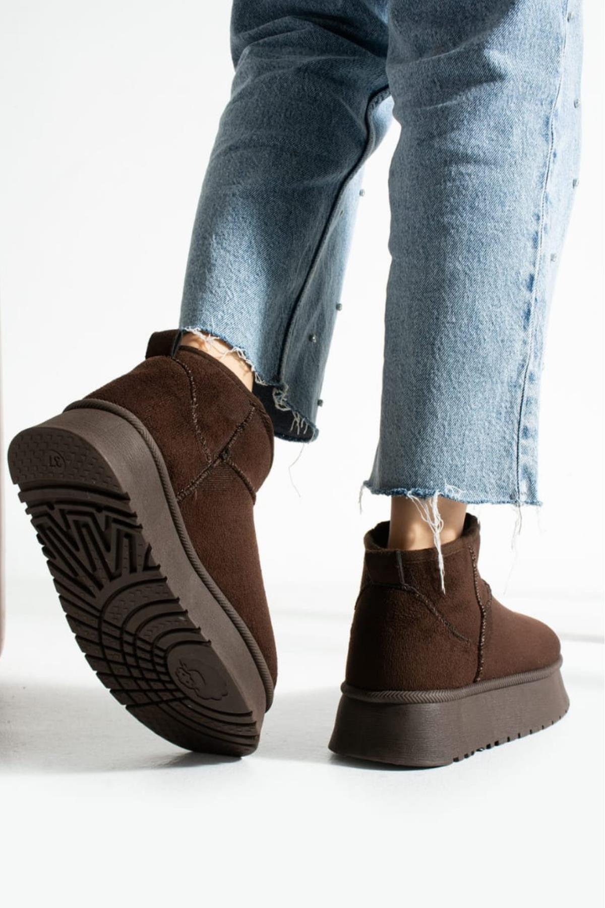 Kadın Süet Içi Kürklü Yünlü Kalın Tabanlı Kışlık Bilekte Kısa Ug Bot & Bootie