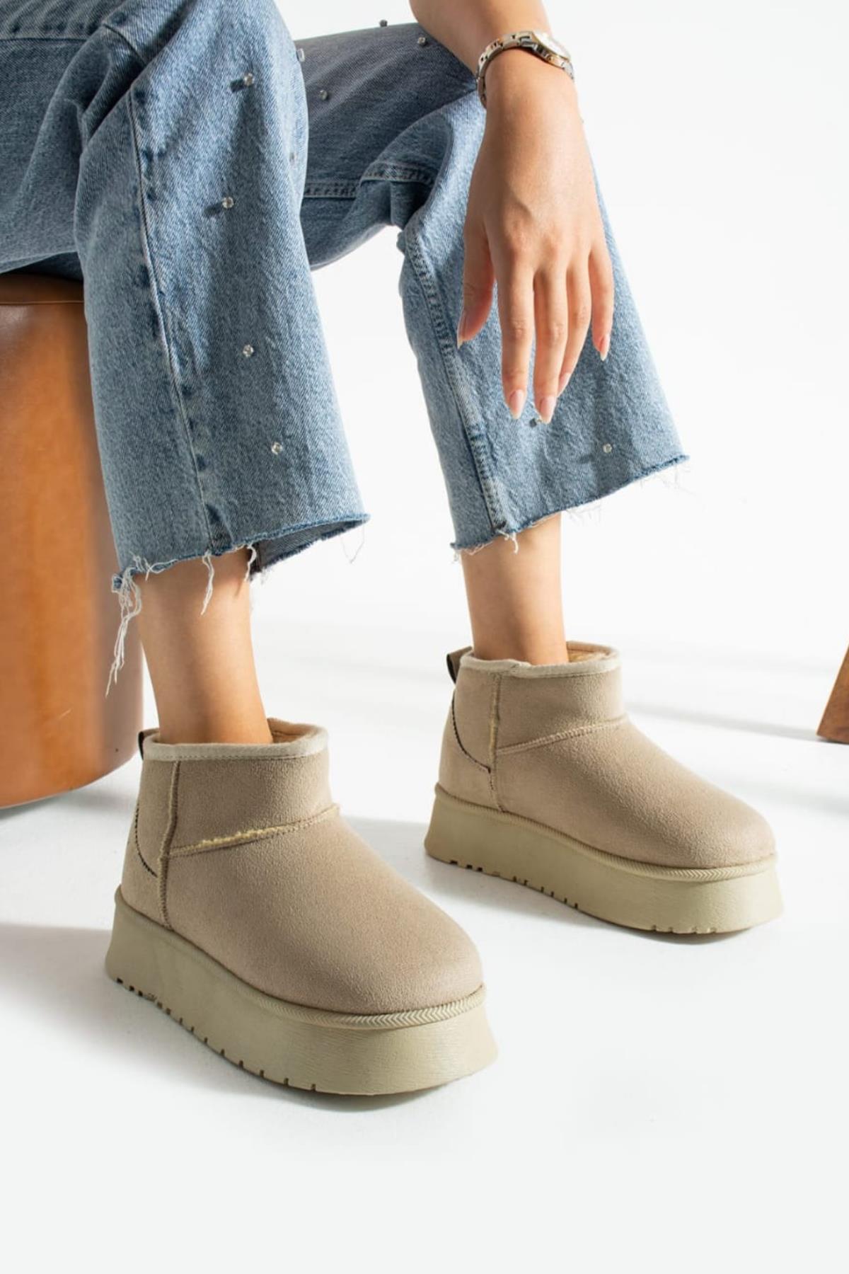 Kadın Süet Içi Kürklü Yünlü Kalın Tabanlı Kışlık Bilekte Kısa Ug Bot & Bootie