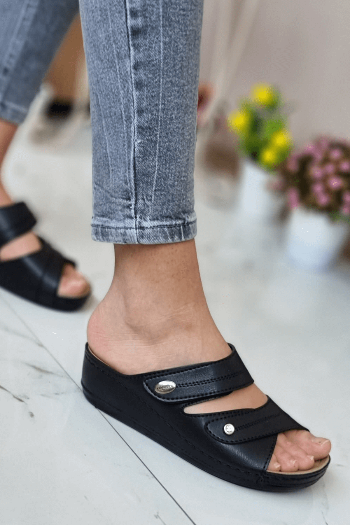 Depi Kadın Ortopedik Yumuşak Taban Günlük Terlik Şık Taşlı Misafir Genç Anne Dışarı &amp; Ev Terliği