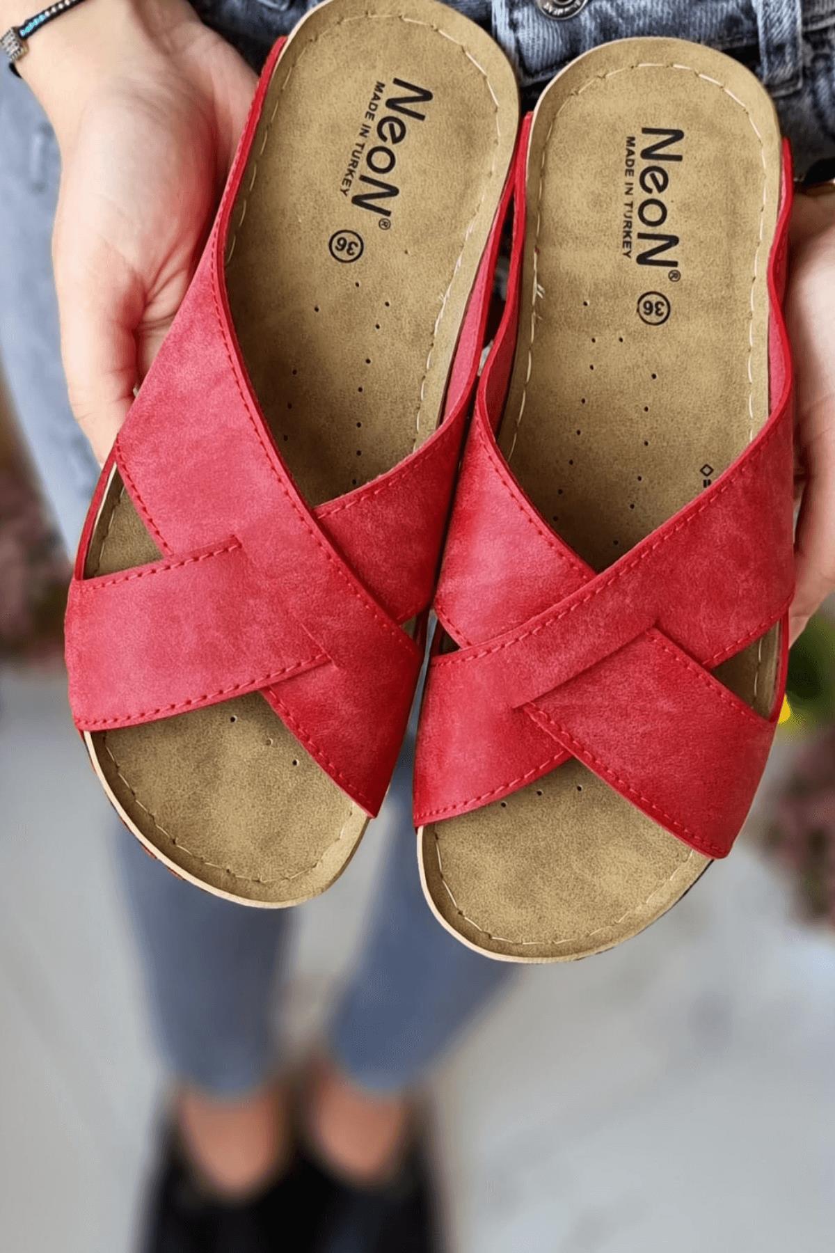 Julya Kadın Günlük Şık Konforlu Ortopedik Taban Genç Anne Misafir Dışarı Ev Terliği