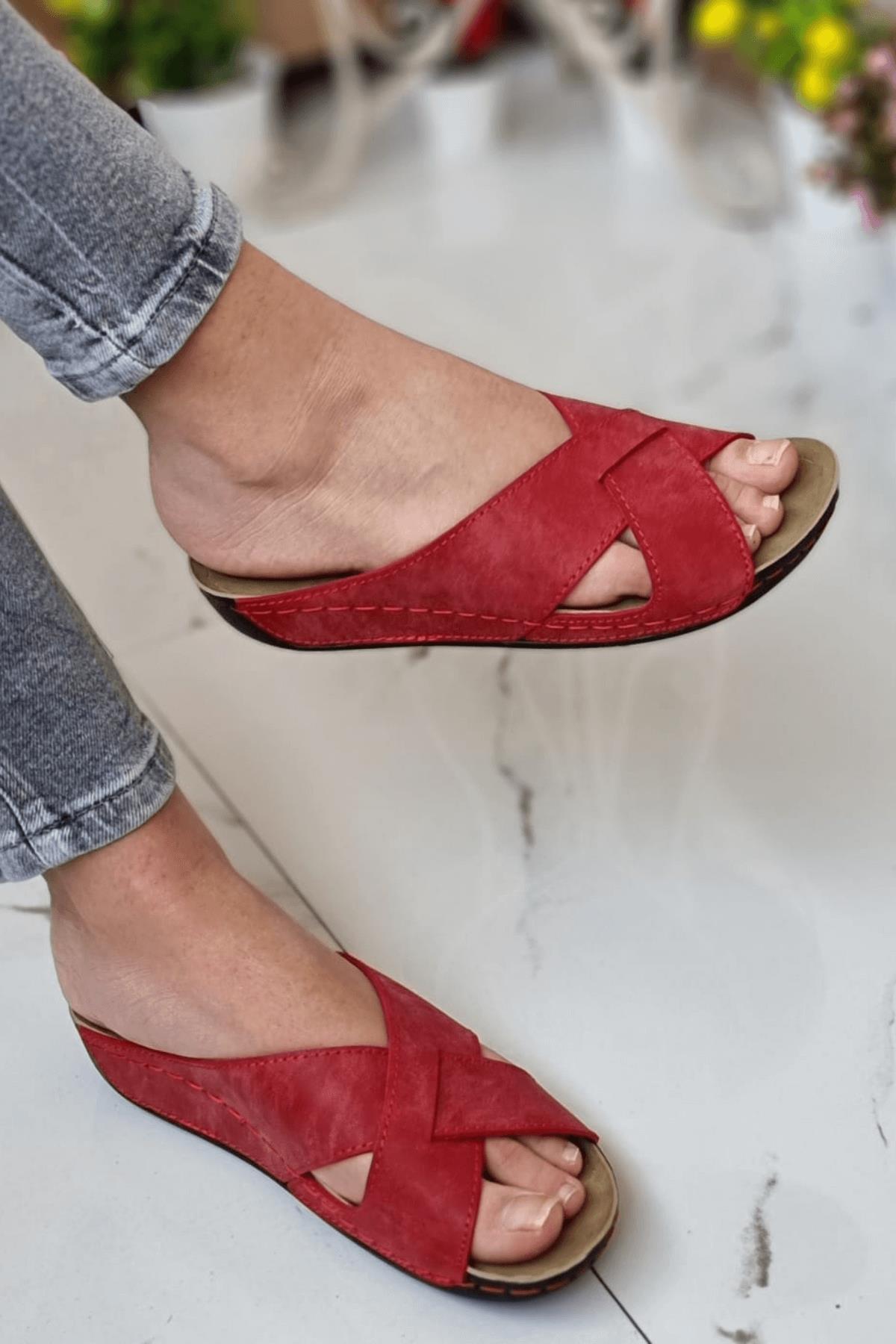 Julya Kadın Günlük Şık Konforlu Ortopedik Taban Genç Anne Misafir Dışarı Ev Terliği